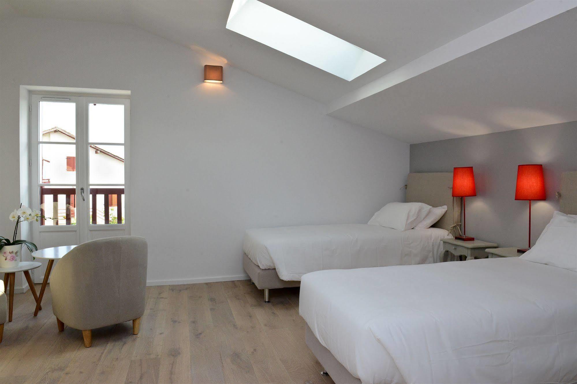 Hotel & Spa Harretchea, Cote Basque Ahetze ภายนอก รูปภาพ